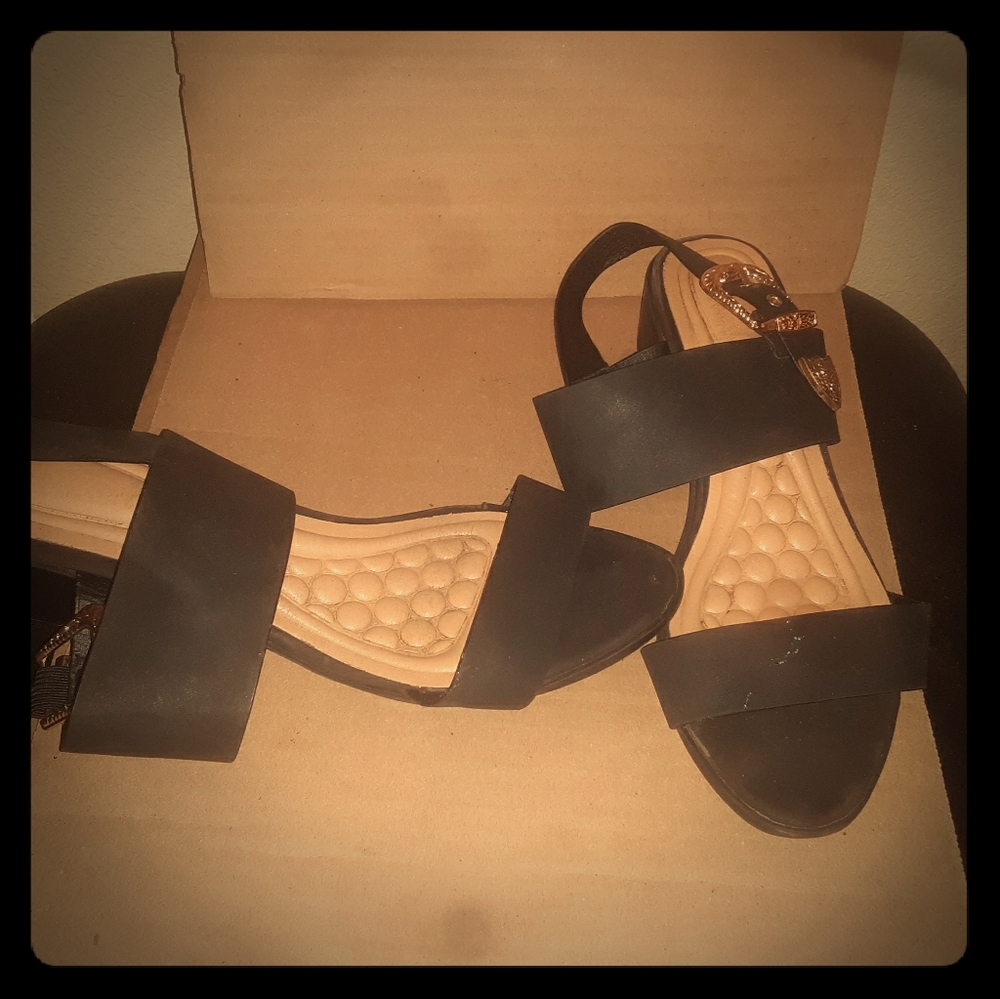 Heeled sandles